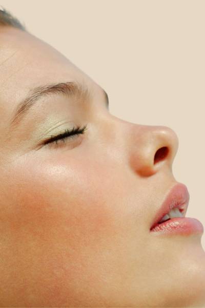 La rhinoplastie médicale à Toulon Var : une alternative non chirurgicale à la rhinoplastie traditionnelle