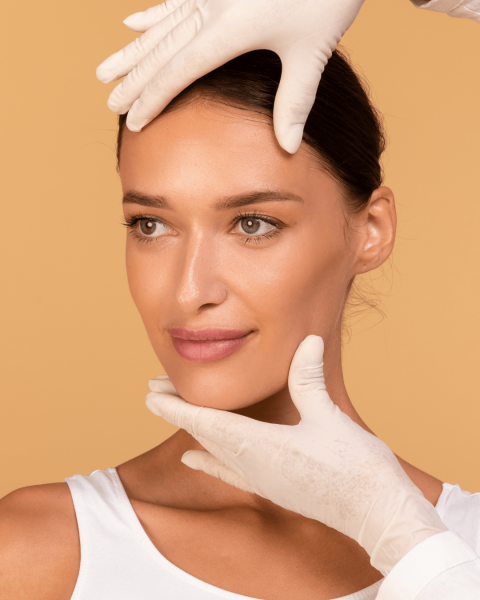 Retendez votre peau sans chirurgie grâce aux fils tenseurs chez Athena AESTHE à Cuers proche de Hyères dans le Var 